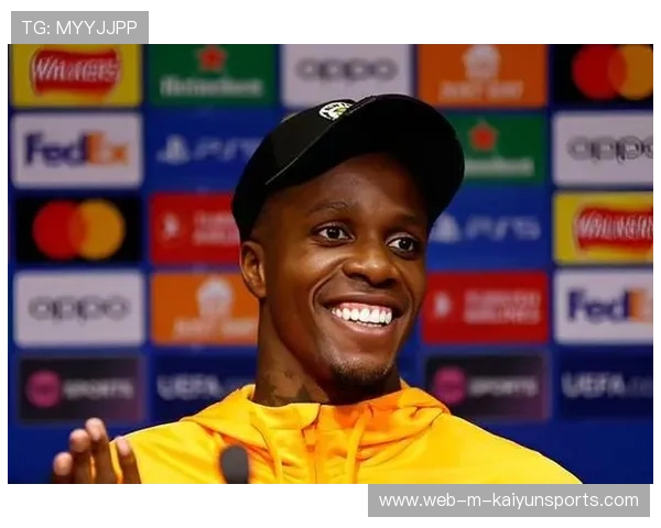 曼联小将扎哈继续大放异彩，成为对手防线最大威胁，扎哈在曼联穿几号