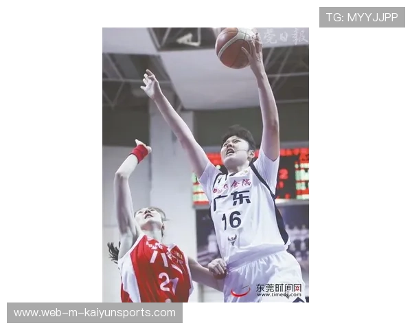 李月汝更新动态：我会早日重返球场，李月汝比赛照片